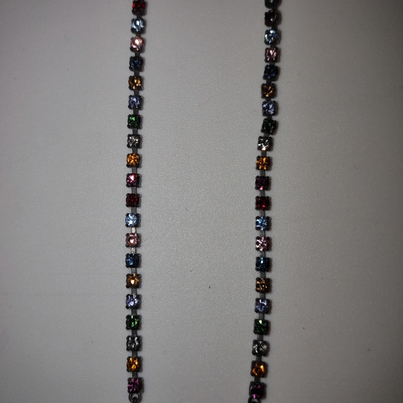Vintage multi color rhinestone necklace - Picture 3 of 7